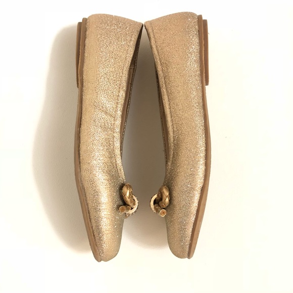 Vince Camuto Penelope Gold Bow Ballet Flats Sz 11 - Picture 3 of 7